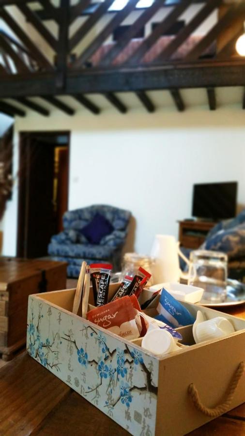 Miltons Country Lodge Lower Langford エクステリア 写真