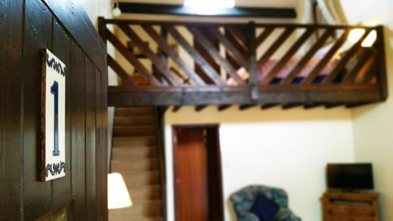Miltons Country Lodge Lower Langford エクステリア 写真