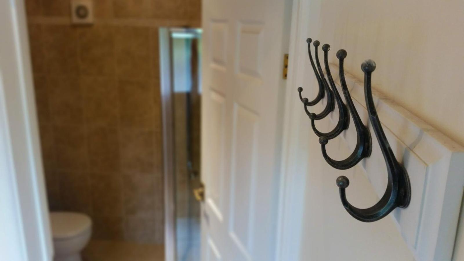 Miltons Country Lodge Lower Langford エクステリア 写真