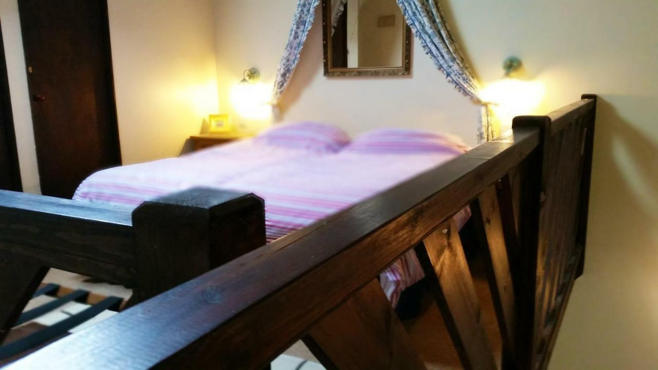 Miltons Country Lodge Lower Langford エクステリア 写真